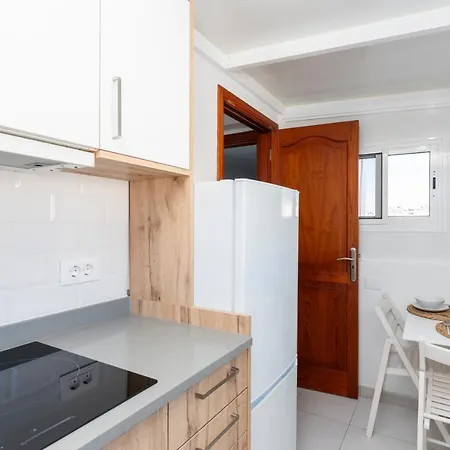 White&blue Rooftop *