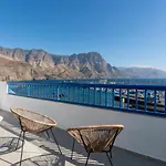 White&blue Rooftop *