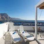 White&blue Rooftop * Agaete (Gran Canaria)